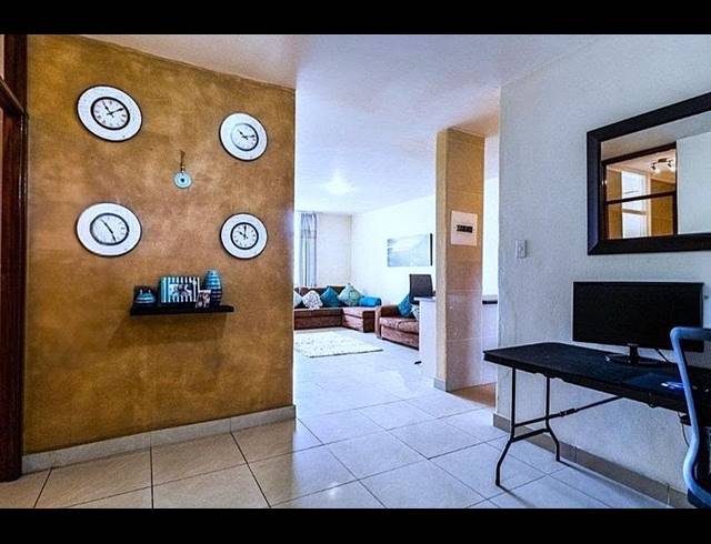 1 BEDROOM APARTMENT FOR SALE IN BEDFORD GARDENS